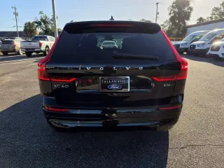 Volvo XC60 2022 AWD B5 Momentum 4dr SUV