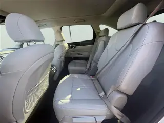 Kia Sorento Plug-In Hybrid 2023 AWD SX Prestige 4dr SUV