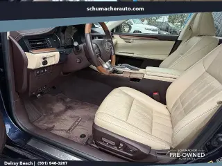 Lexus ES 300h 2018 4dr Sedán