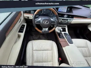Lexus ES 300h 2018 4dr Sedán