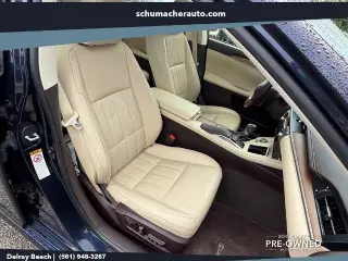 Lexus ES 300h 2018 4dr Sedán