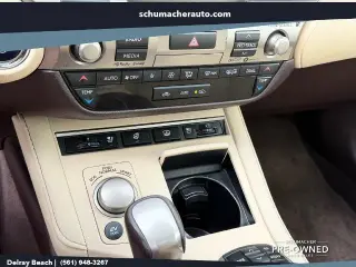 Lexus ES 300h 2018 4dr Sedán