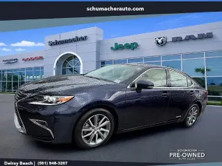 Lexus ES 300h 2018 4dr Sedán
