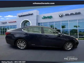 Lexus ES 300h 2018 4dr Sedán