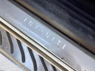 INFINITI QX80 2019 AWD Limited 4dr SUV