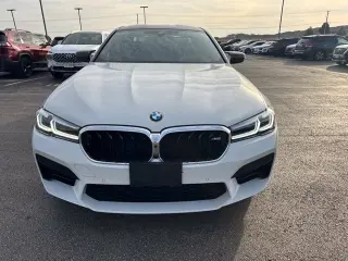 2022 BMW M5