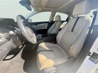 Honda Civic 2018 Touring sedán de 4 puertas