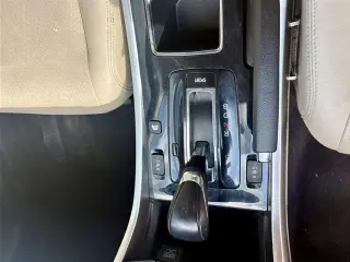 Honda Accord Híbrido 2017 EX-L 4dr Sedán