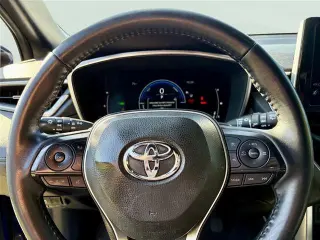 Toyota Corolla Cross Hybrid 2024 con tracción en las cuatro ruedas XSE 4dr Crossover