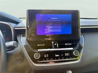 Toyota Corolla Cross Hybrid 2024 con tracción en las cuatro ruedas XSE 4dr Crossover