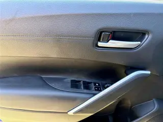 Toyota Corolla Cross Hybrid 2024 con tracción en las cuatro ruedas XSE 4dr Crossover