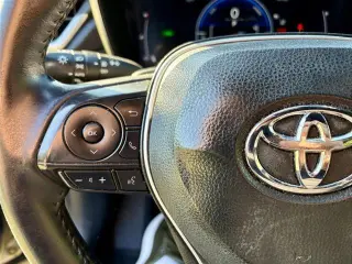 Toyota Corolla Cross Hybrid 2024 con tracción en las cuatro ruedas XSE 4dr Crossover