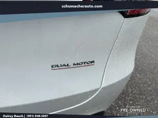 Tesla Model Y 2020 AWD Performance 4dr Crossover