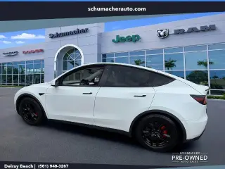 Tesla Model Y 2020 AWD Performance 4dr Crossover
