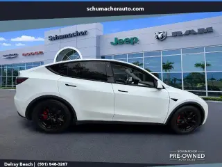 Tesla Model Y 2020 AWD Performance 4dr Crossover