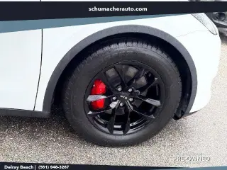 Tesla Model Y 2020 AWD Performance 4dr Crossover