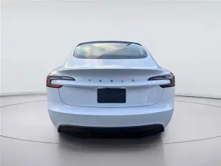 Modelo 3 Tesla 2025 Range Long 4dr Fastback