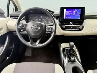Toyota Corolla 2025 LE 4dr Sedán