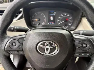 Toyota Corolla 2025 LE 4dr Sedán