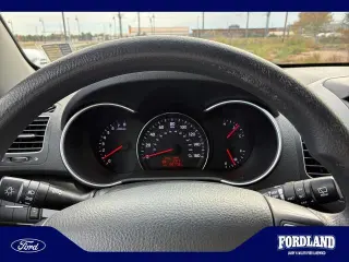 Kia Sorento 2015 AWD LX 4dr SUV (V6)