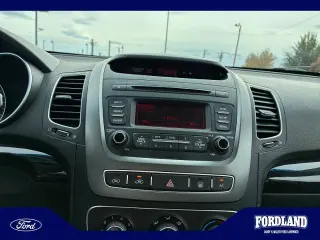 Kia Sorento 2015 AWD LX 4dr SUV (V6)