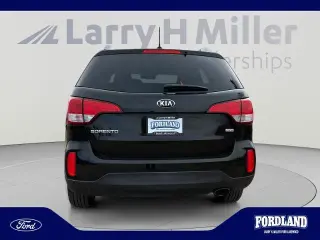 Kia Sorento 2015 AWD LX 4dr SUV (V6)
