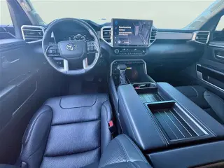 Toyota Tundra 2023 4x4 Limitado HV 4dr Cabina CrewMax Pickup SB