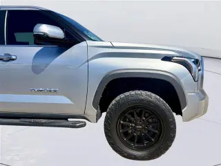 Toyota Tundra 2024 4x4 Limitado 4dr Cabina CrewMax Pickup SB
