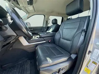 Toyota Tundra 2024 4x4 Limitado 4dr Cabina CrewMax Pickup SB
