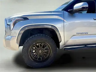 Toyota Tundra 2024 4x4 Limitado 4dr Cabina CrewMax Pickup SB