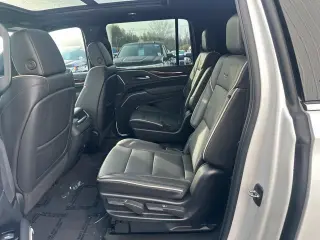 2022 Cadillac Escalade ESV