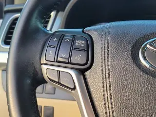 Toyota Highlander 2018 XLE 4dr SUV
