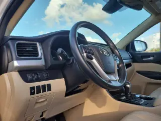Toyota Highlander 2018 XLE 4dr SUV