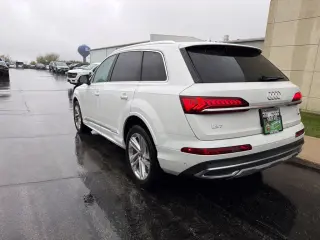 2023 Audi Q7