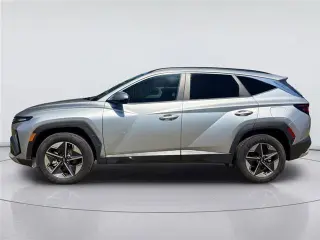 Hyundai TUCSON 2025 AWD SEL 4dr SUV