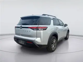 Nissan Pathfinder 2024 SV 4dr SUV