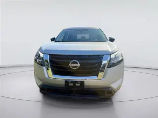 Nissan Pathfinder 2023 AWD S 4dr SUV