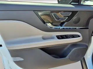 Lincoln Corsair 2024 AWD Reserve SUV de 4 puertas