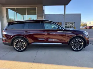 Lincoln Aviator 2021 AWD Reserve 4dr SUV
