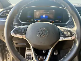 Volkswagen Tiguan 2023 SE R-Line negro 4dr SUV