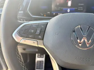 Volkswagen Tiguan 2023 SE R-Line negro 4dr SUV