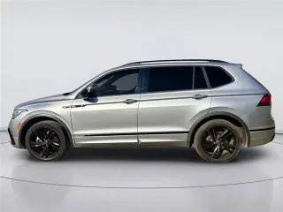 Volkswagen Tiguan 2023 SE R-Line negro 4dr SUV