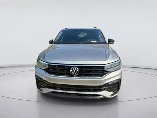 Volkswagen Tiguan 2023 SE R-Line negro 4dr SUV