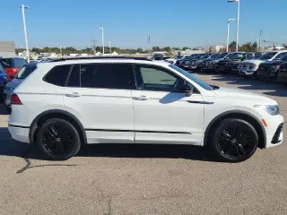 Volkswagen Tiguan 2022 AWD SE R-Line Black 4Motion 4dr SUV