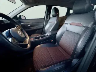 Nissan Kicks 2025 SR 4dr Crossover