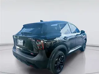 Nissan Kicks 2025 SR 4dr Crossover
