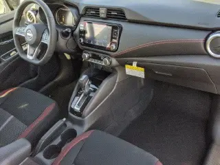 Nissan Versa 2025 SR Sedán de 4 puertas