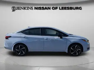 Nissan Versa 2025 SR Sedán de 4 puertas
