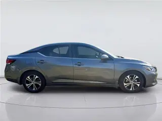 Nissan Sentra 2022 SV 4dr Sedán