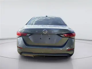 Nissan Sentra 2022 SV 4dr Sedán